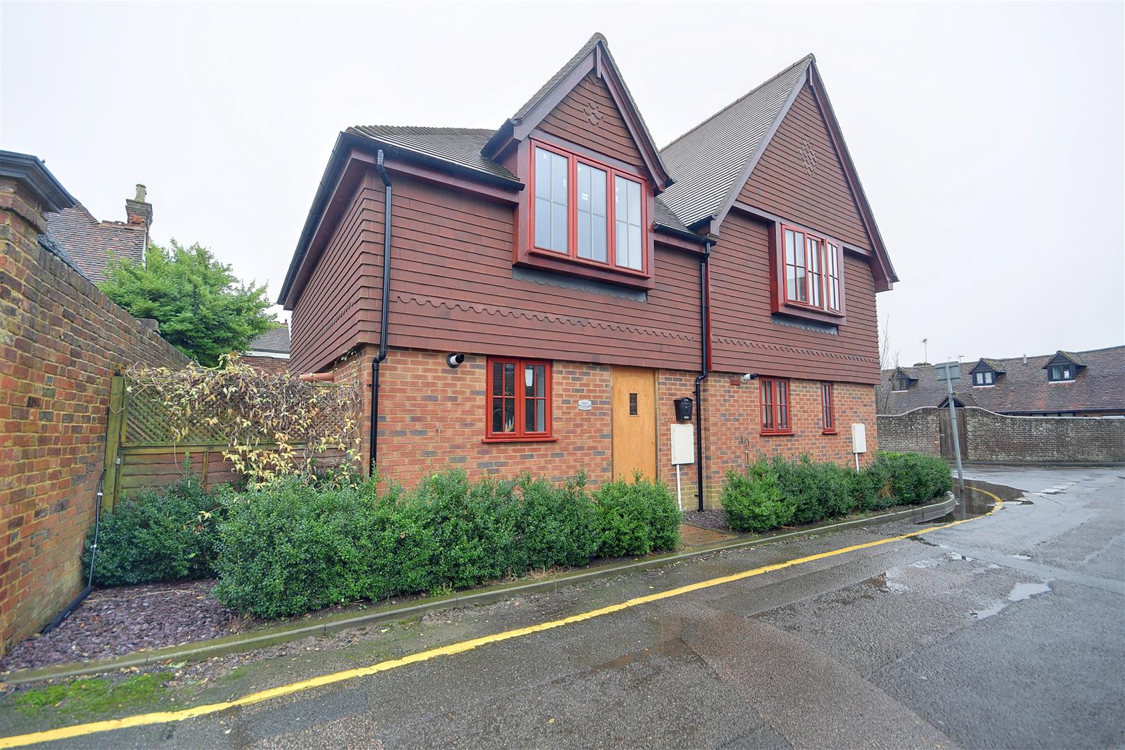 Northgrove Road, Hawkhurst Rush, Witt & Wilson